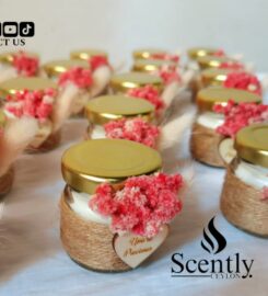 Wedding favors (Candle thankyou gifts)