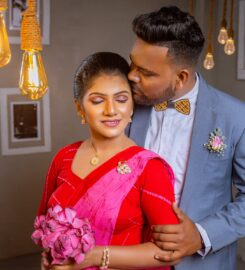 Mirror Wedding Studio