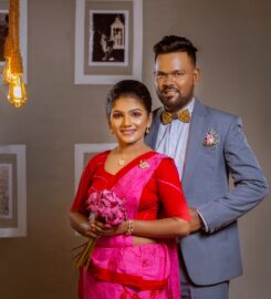 Mirror Wedding Studio